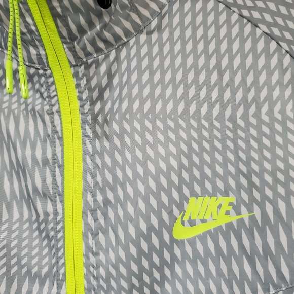 Nike Windbreaker sz Med - Picture 2 of 3